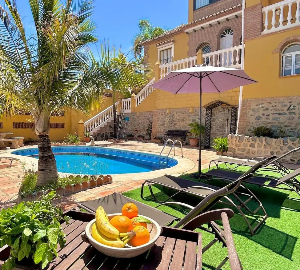 Chalet Con Piscinas Y Vistas De Ensueno Almunecar