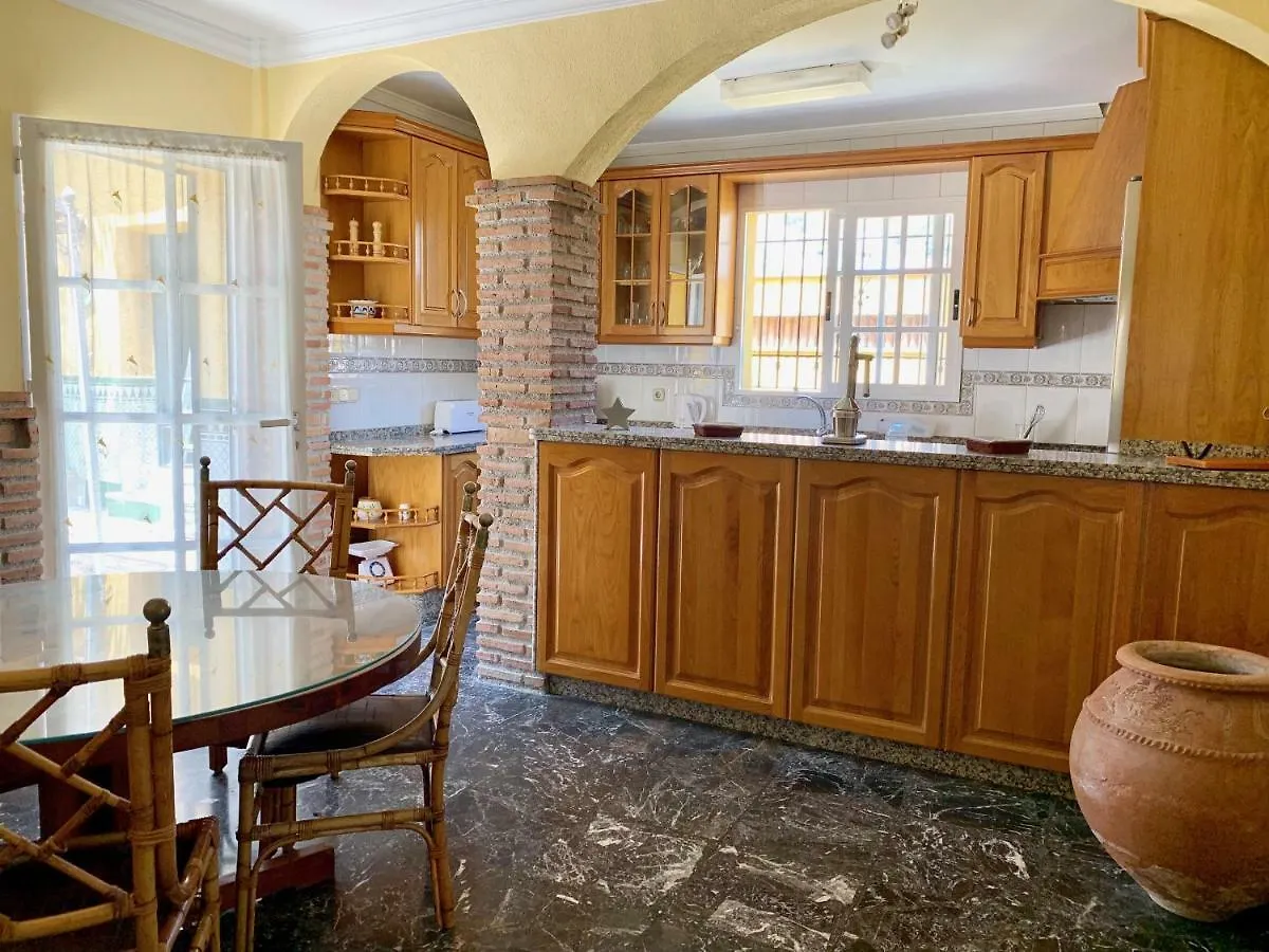 Chalet Con Piscinas Y Vistas De Ensueno Almunecar 0*,